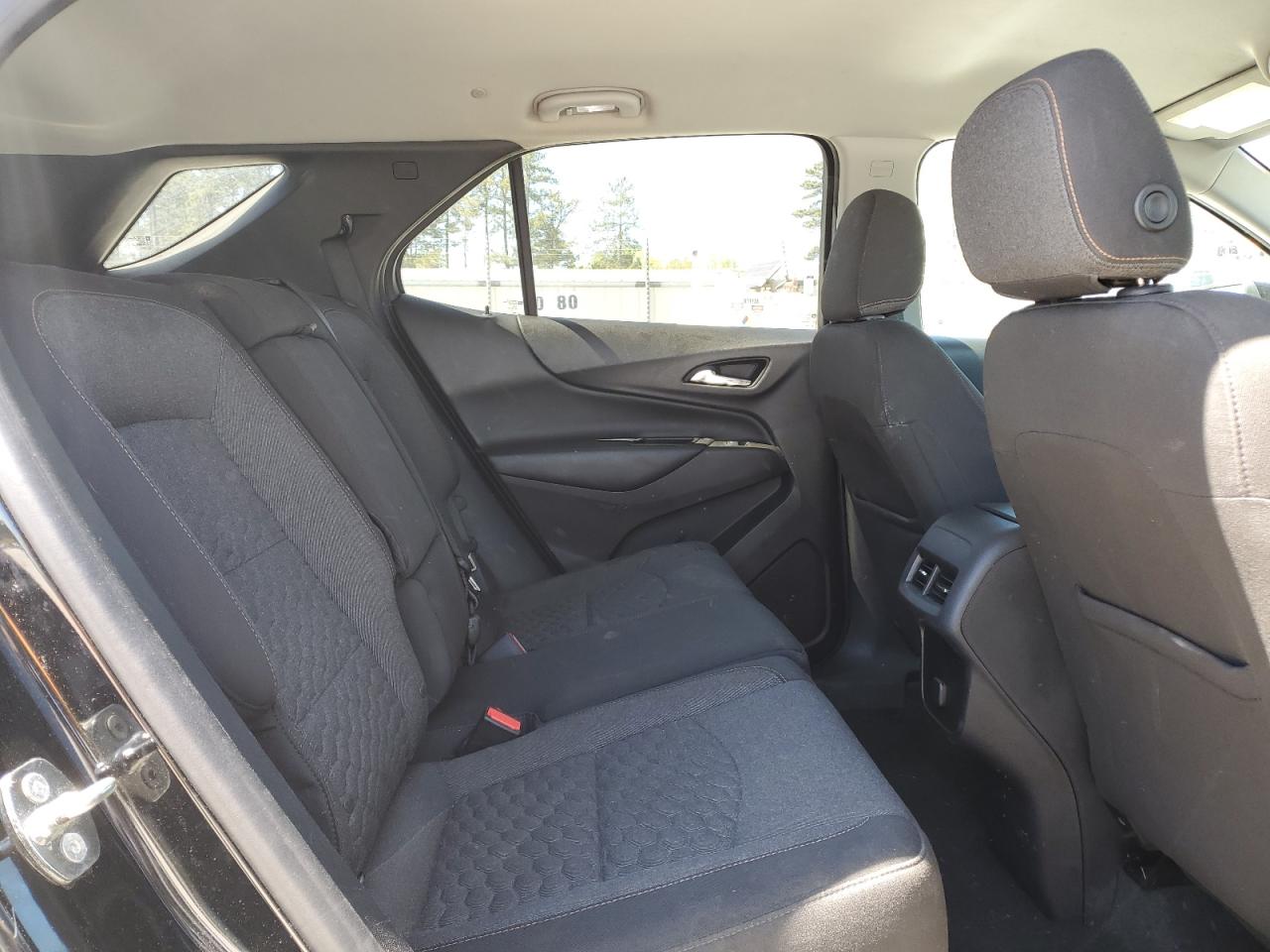 Photo 10 VIN: 3GNAXJEV8JL130324 - CHEVROLET EQUINOX 