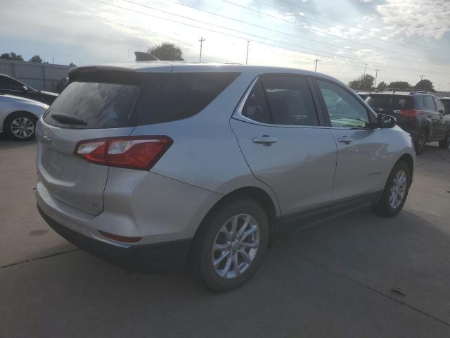 Photo 2 VIN: 3GNAXJEV8JS547108 - CHEVROLET EQUINOX LT 