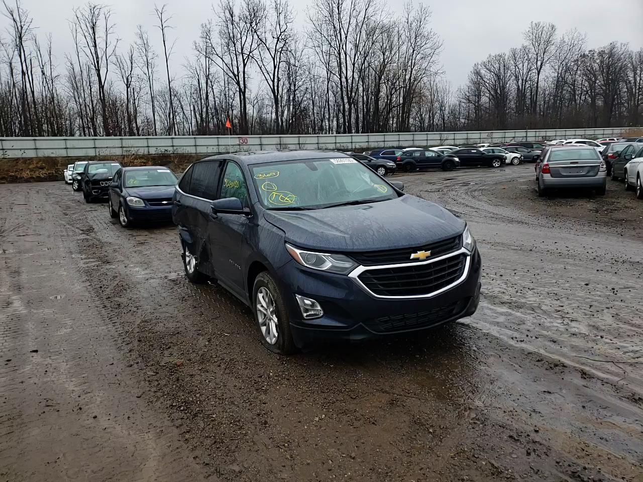 Photo 10 VIN: 3GNAXJEV9JL118747 - CHEVROLET EQUINOX LT 