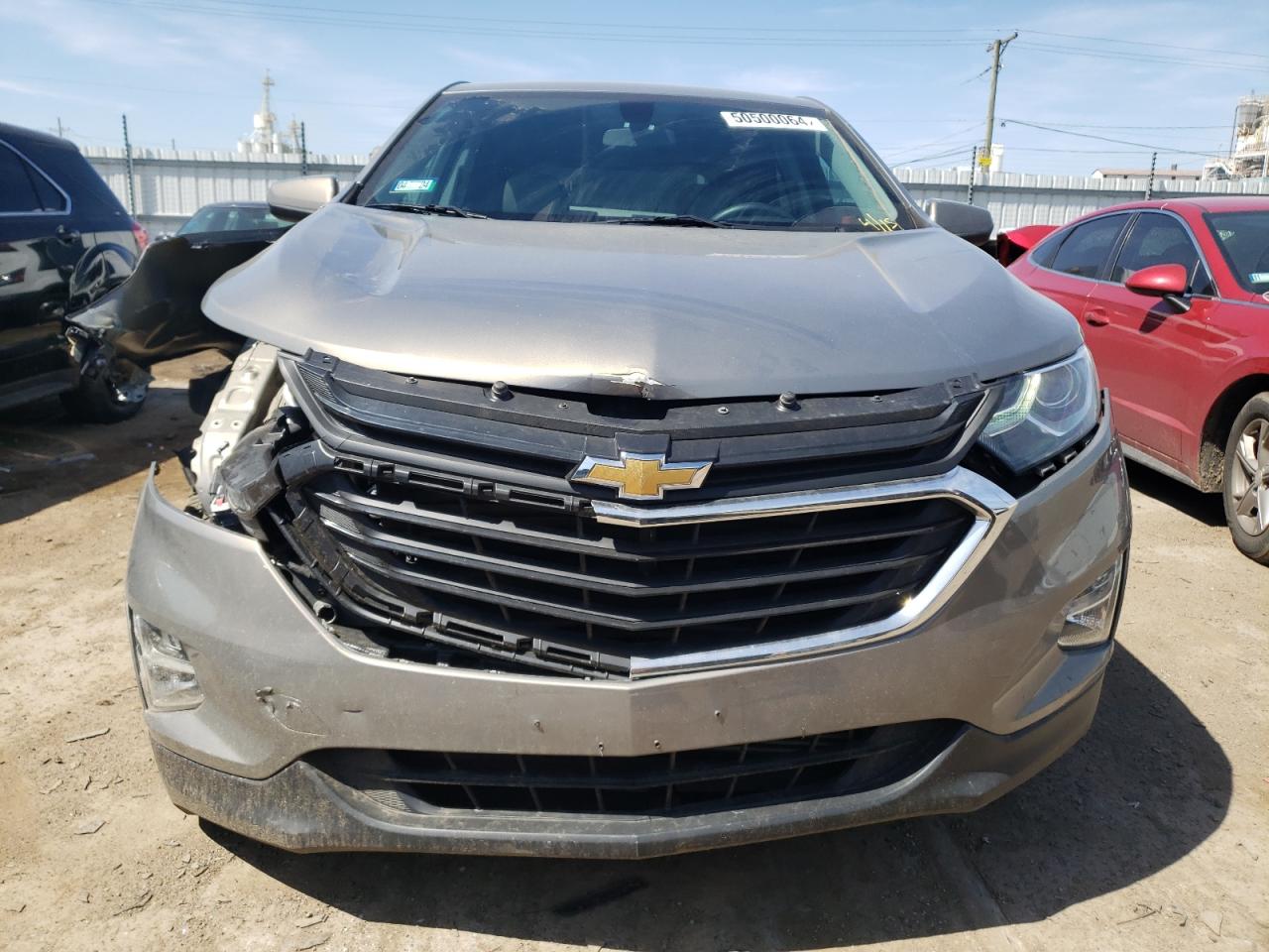 Photo 4 VIN: 3GNAXJEV9JS546565 - CHEVROLET EQUINOX 