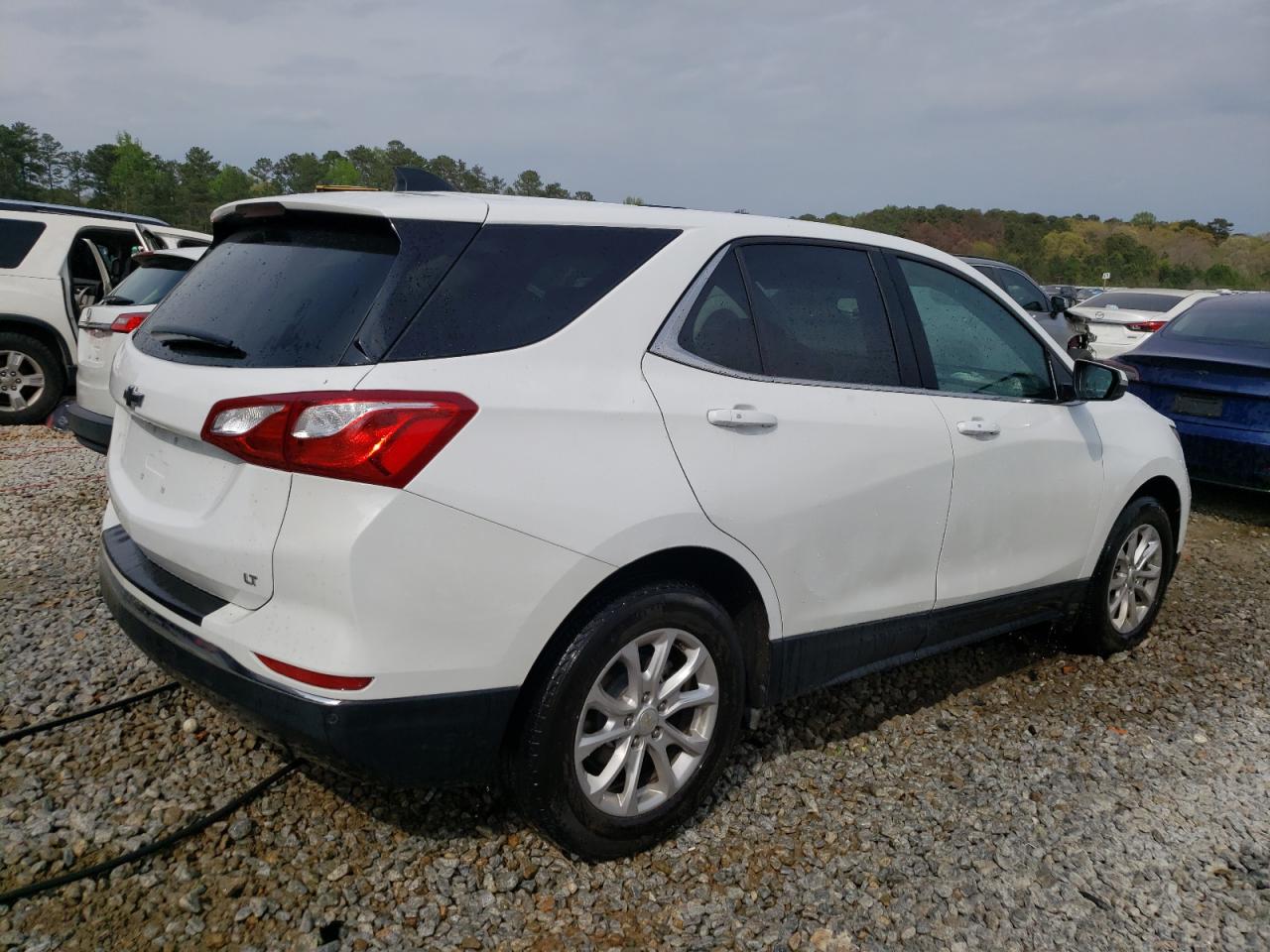 Photo 2 VIN: 3GNAXJEV9JS548817 - CHEVROLET EQUINOX 