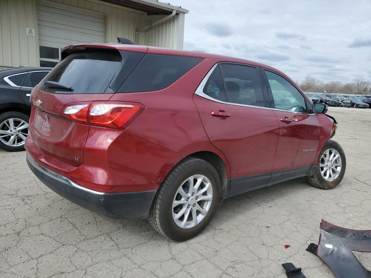 Photo 2 VIN: 3GNAXJEVXJS604876 - CHEVROLET EQUINOX 