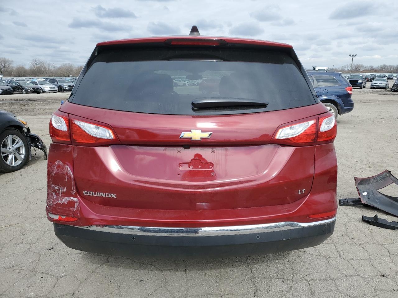 Photo 5 VIN: 3GNAXJEVXJS604876 - CHEVROLET EQUINOX 