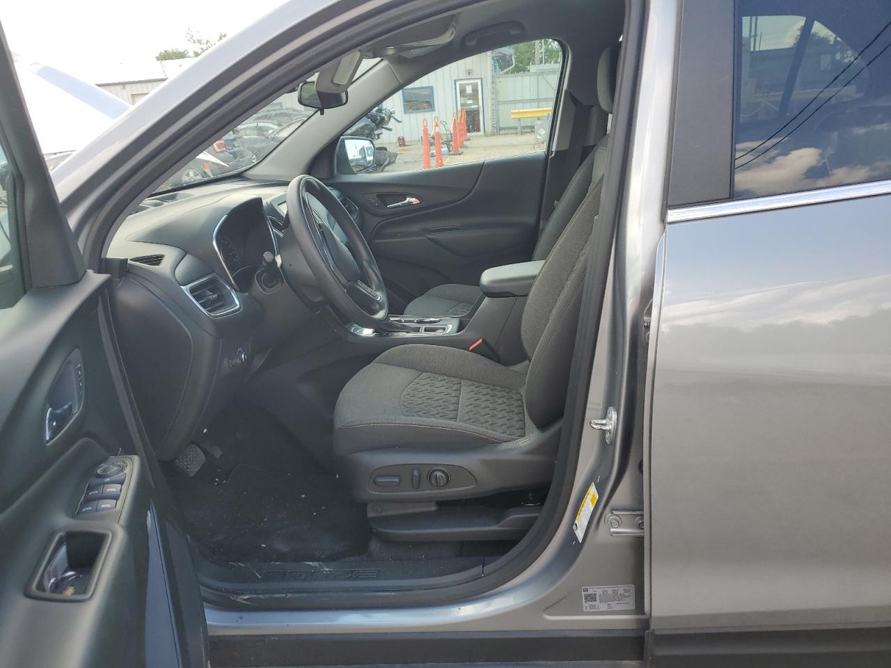 Photo 6 VIN: 3GNAXKEG2PL181477 - CHEVROLET EQUINOX 