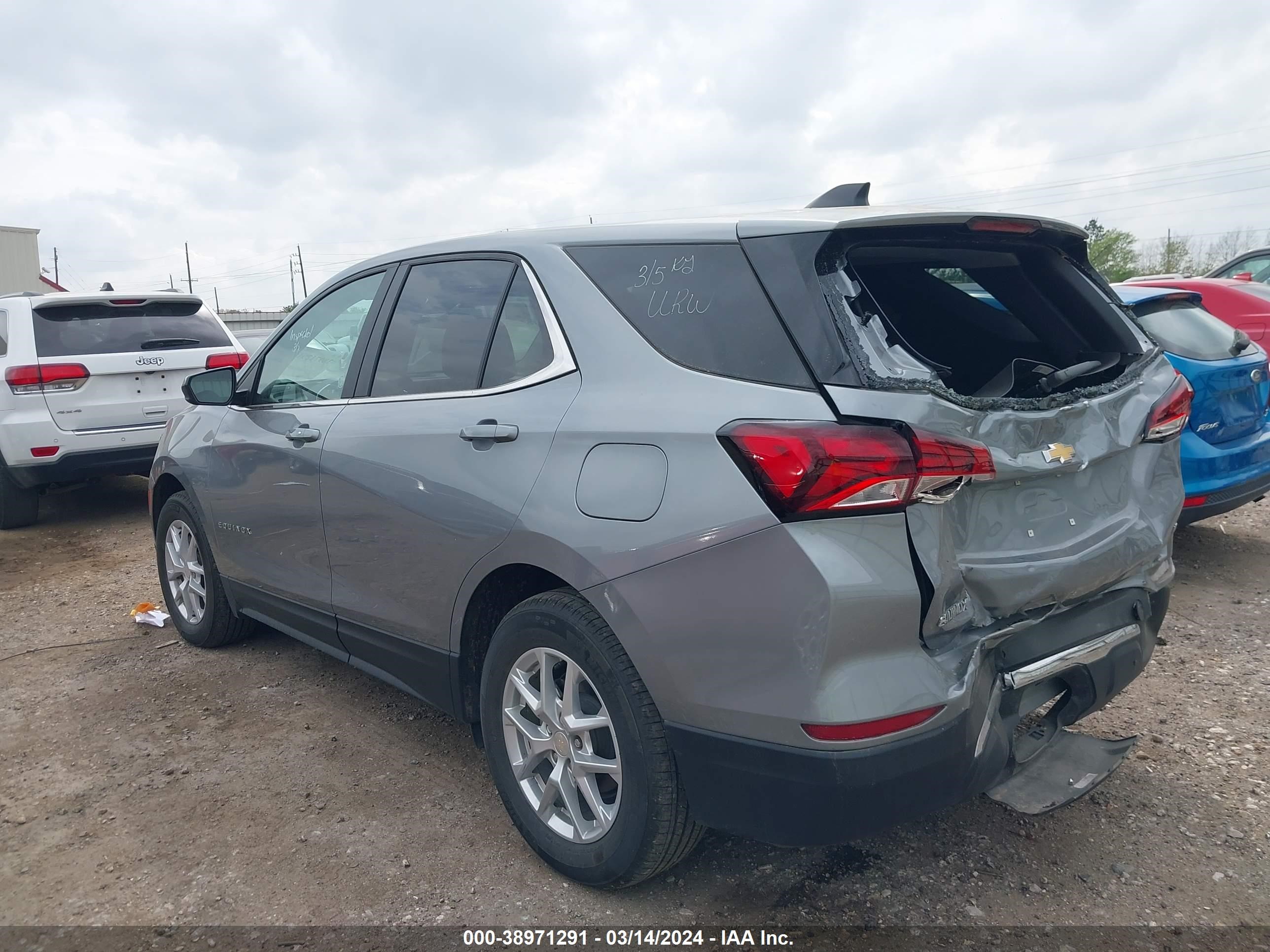 Photo 2 VIN: 3GNAXKEG5PL250128 - CHEVROLET EQUINOX 