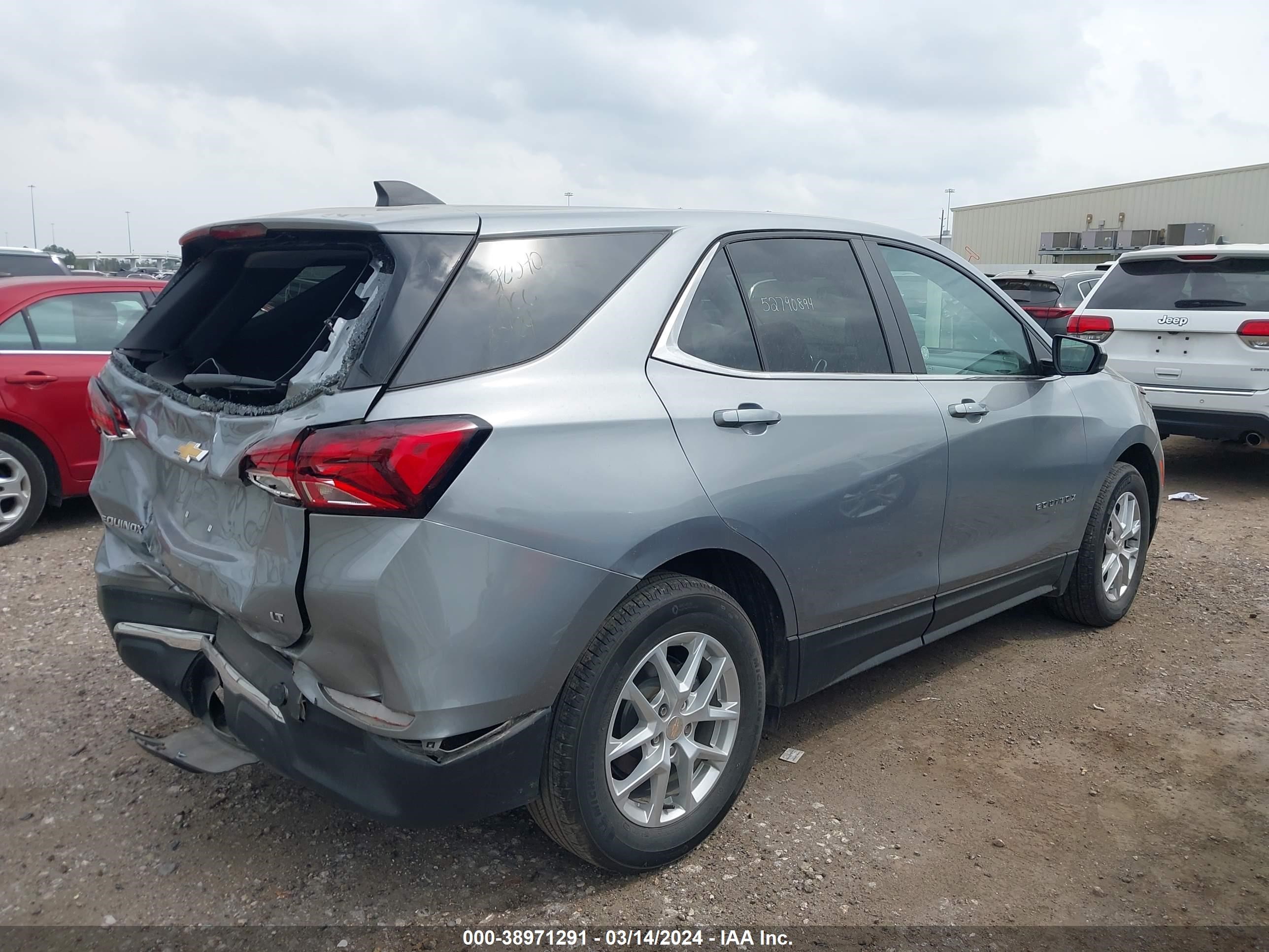 Photo 3 VIN: 3GNAXKEG5PL250128 - CHEVROLET EQUINOX 