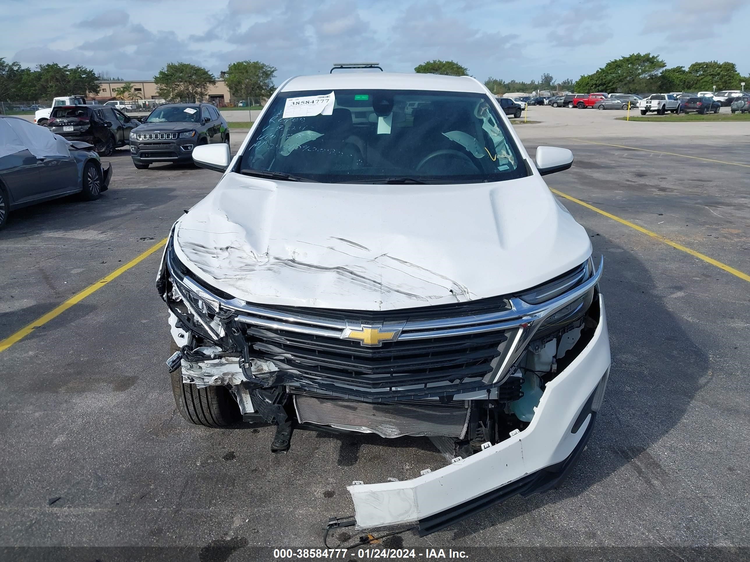 Photo 11 VIN: 3GNAXKEG7PL131285 - CHEVROLET EQUINOX 