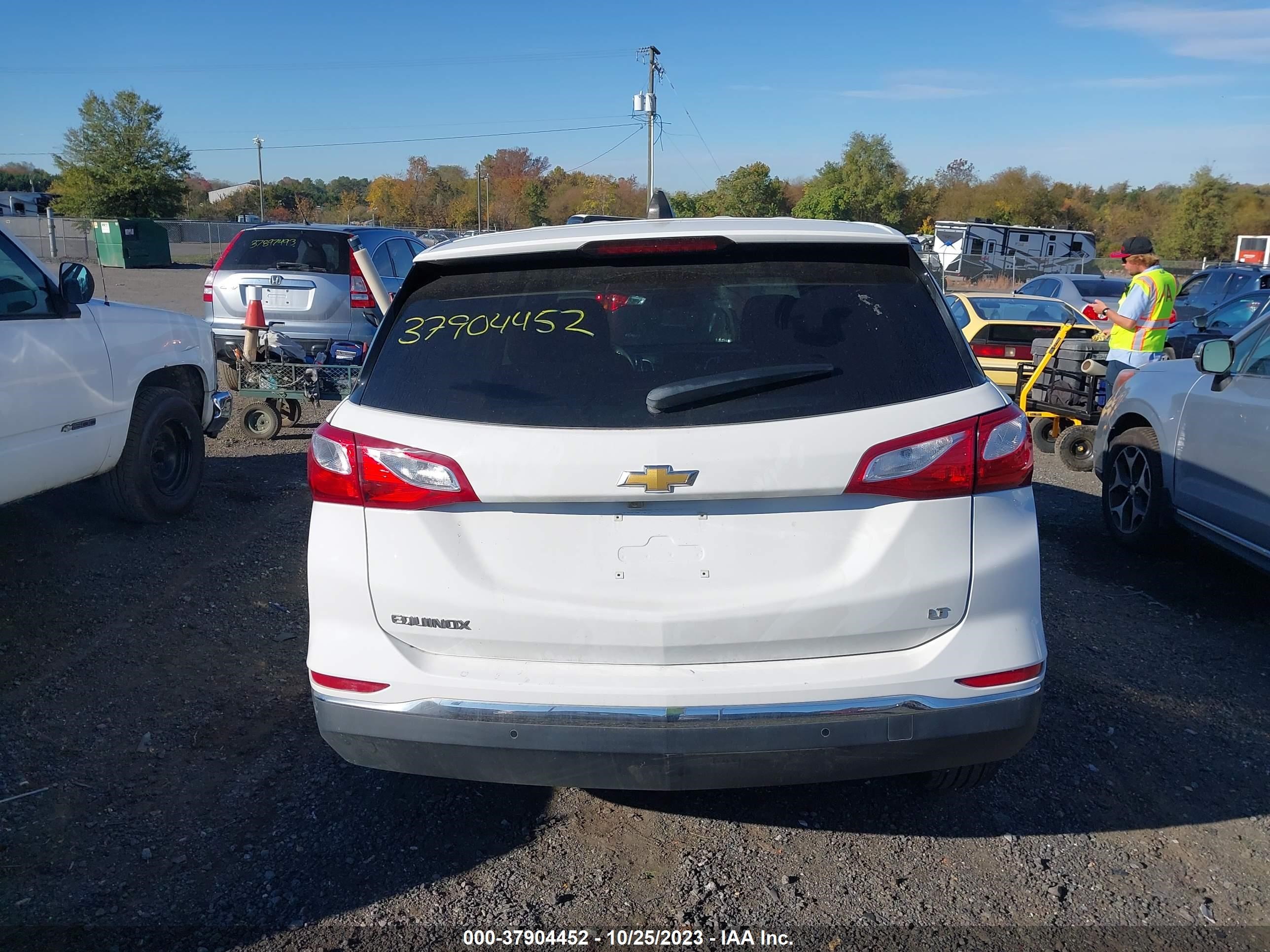 Photo 15 VIN: 3GNAXKEV0MS144847 - CHEVROLET EQUINOX 