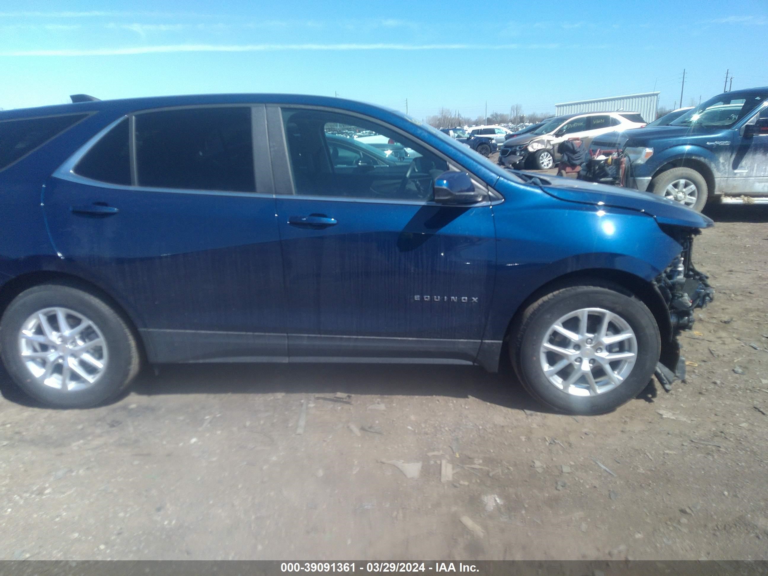 Photo 12 VIN: 3GNAXKEV0NL244264 - CHEVROLET EQUINOX 