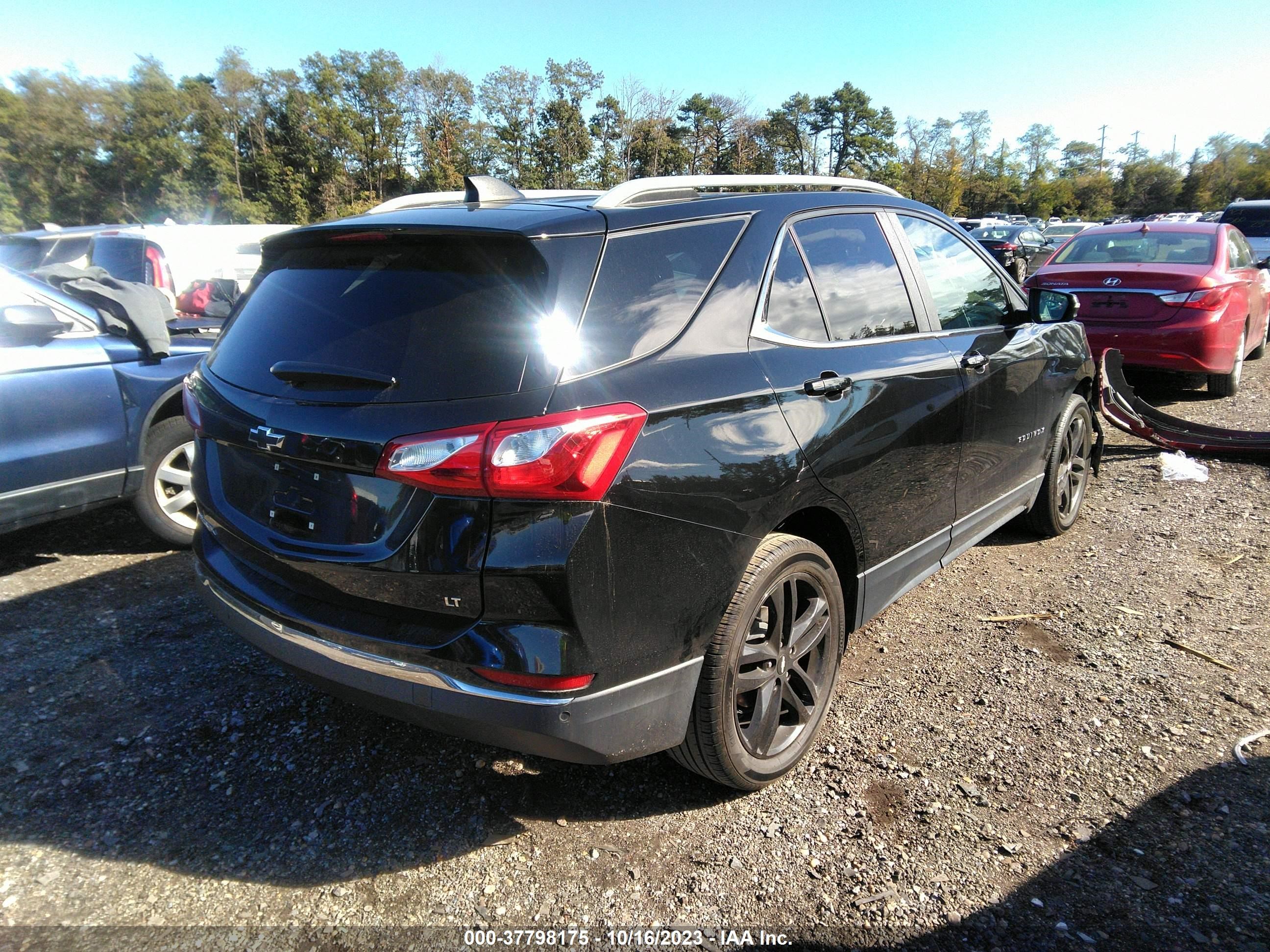 Photo 3 VIN: 3GNAXKEV2ML324311 - CHEVROLET EQUINOX 