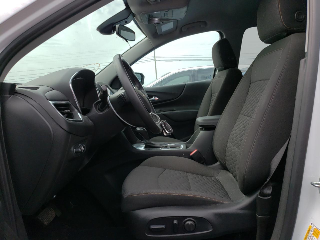 Photo 6 VIN: 3GNAXKEV3MS170052 - CHEVROLET EQUINOX 