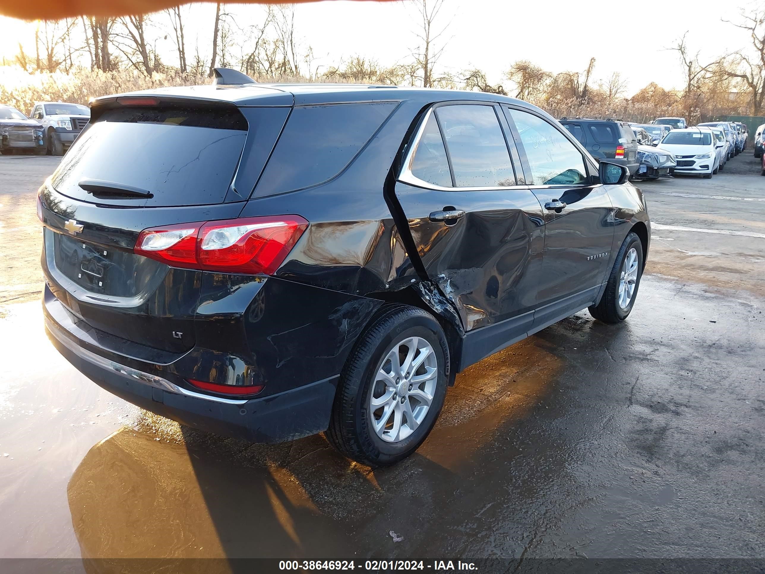 Photo 3 VIN: 3GNAXKEV4KL204054 - CHEVROLET EQUINOX 