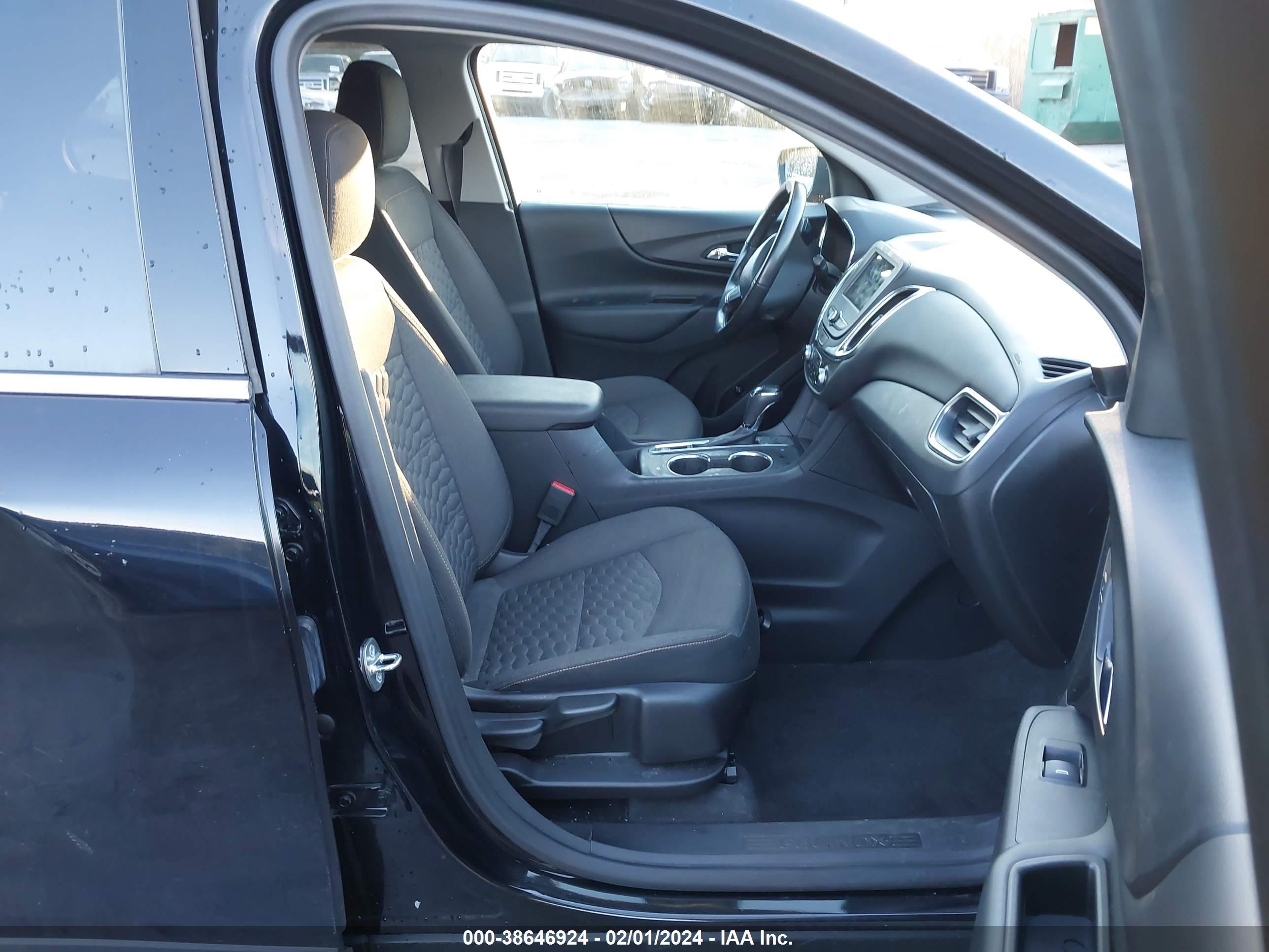 Photo 4 VIN: 3GNAXKEV4KL204054 - CHEVROLET EQUINOX 