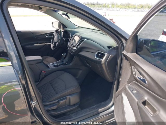 Photo 4 VIN: 3GNAXKEV4KS672260 - CHEVROLET EQUINOX 