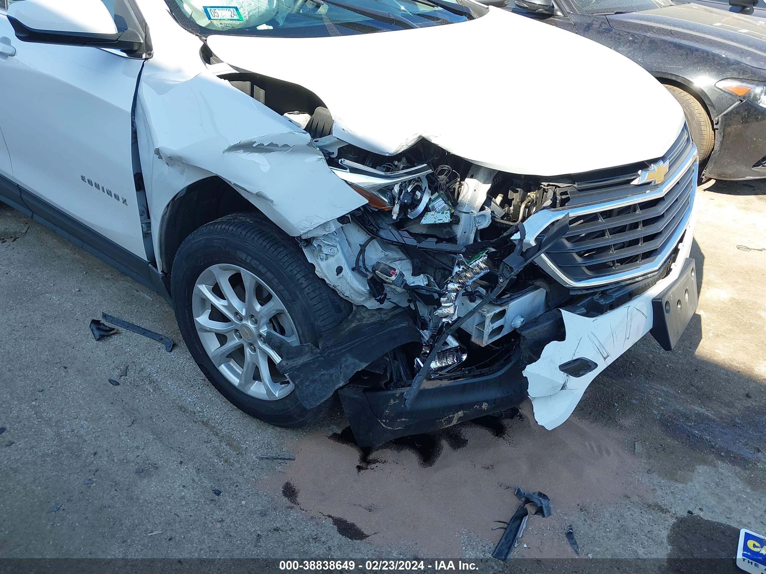 Photo 5 VIN: 3GNAXKEV5LL105597 - CHEVROLET EQUINOX 