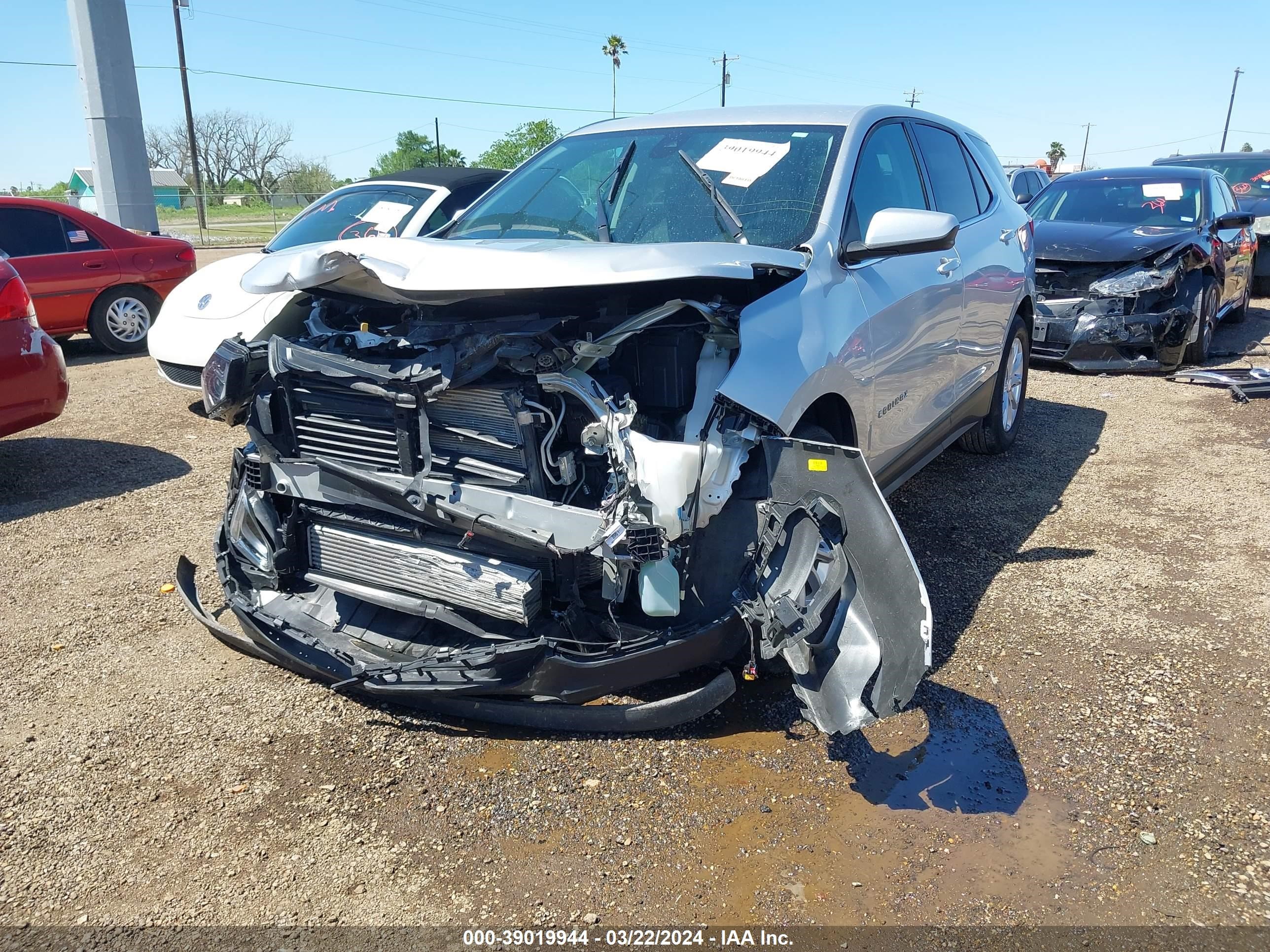 Photo 5 VIN: 3GNAXKEV5LS717112 - CHEVROLET EQUINOX 