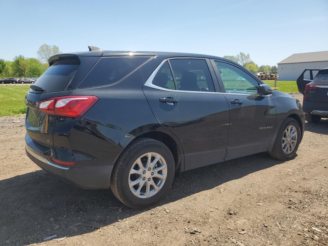 Photo 2 VIN: 3GNAXKEV5ML356749 - CHEVROLET EQUINOX 