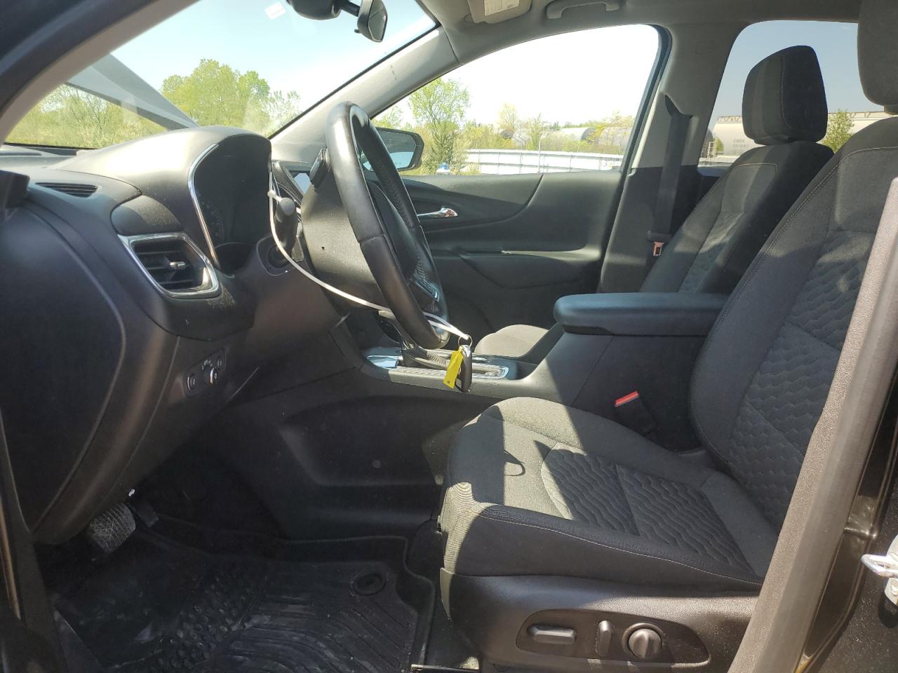 Photo 6 VIN: 3GNAXKEV5ML356749 - CHEVROLET EQUINOX 