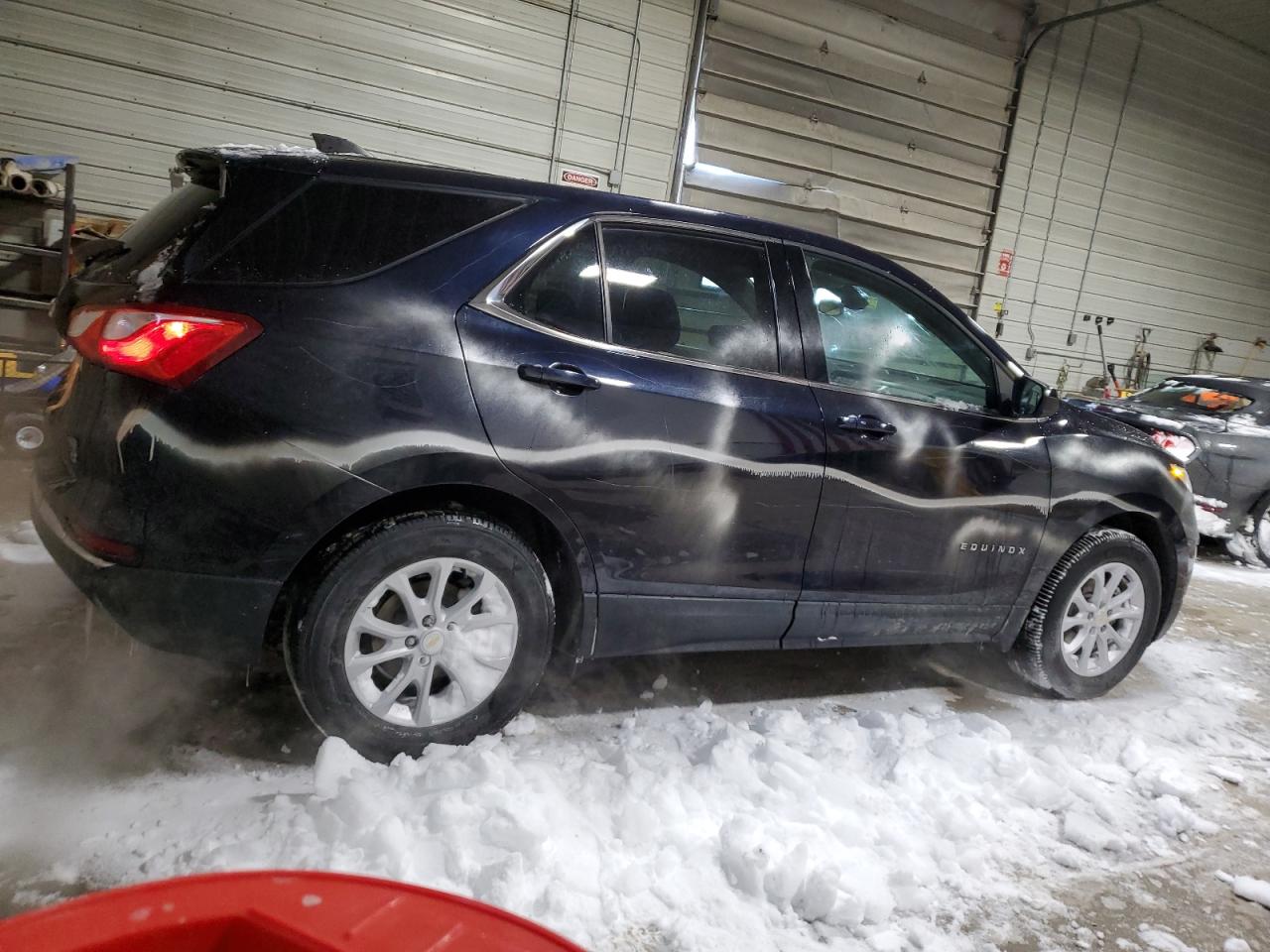 Photo 2 VIN: 3GNAXKEV6LS569827 - CHEVROLET EQUINOX 