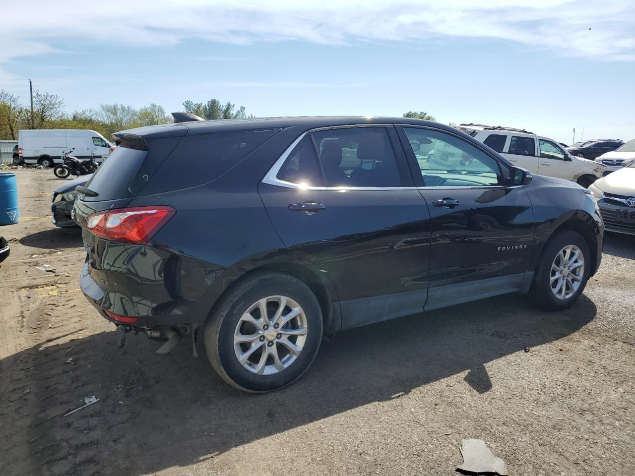 Photo 2 VIN: 3GNAXKEV8KL362641 - CHEVROLET EQUINOX 