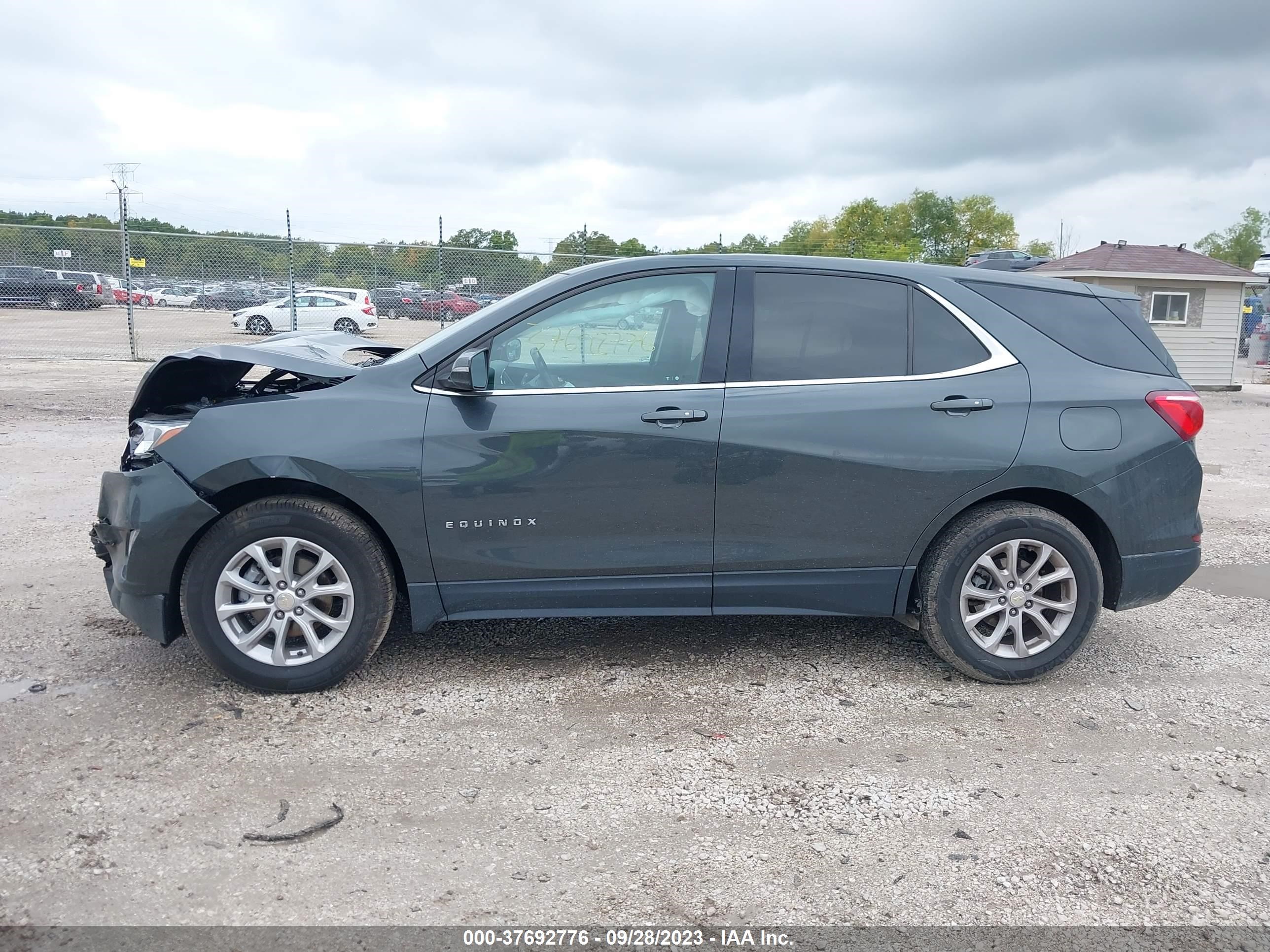 Photo 13 VIN: 3GNAXKEV8KS502628 - CHEVROLET EQUINOX 