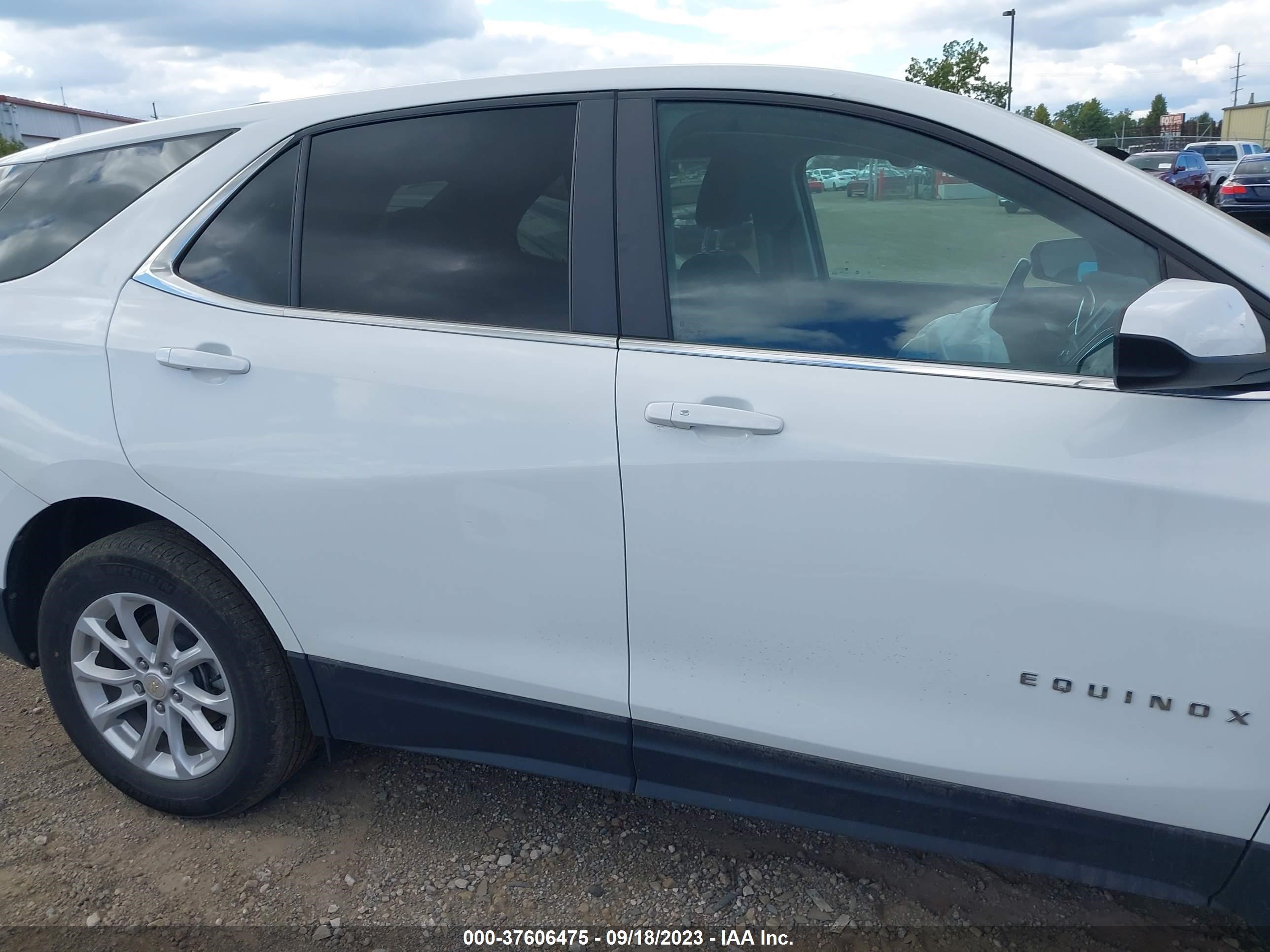 Photo 13 VIN: 3GNAXKEV8MS166742 - CHEVROLET EQUINOX 