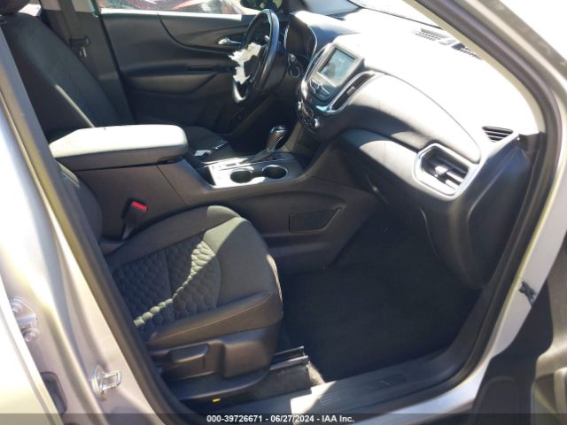 Photo 4 VIN: 3GNAXKEV9KS509815 - CHEVROLET EQUINOX 