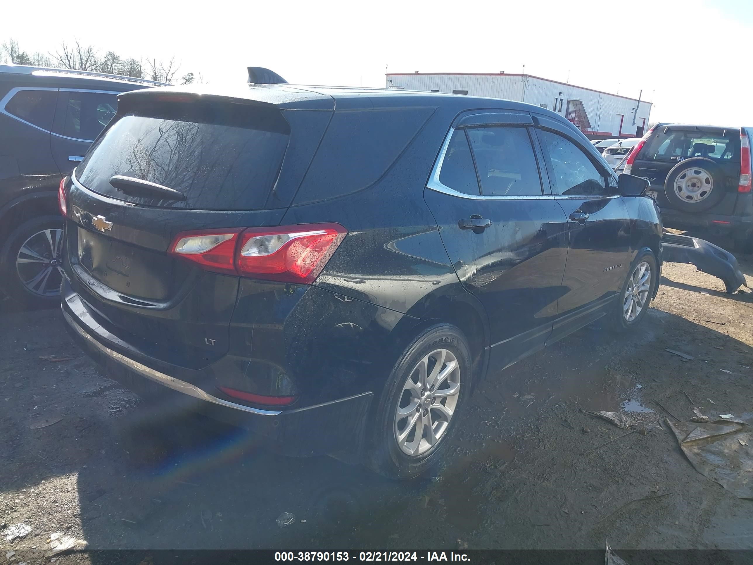 Photo 3 VIN: 3GNAXKEV9LL312137 - CHEVROLET EQUINOX 