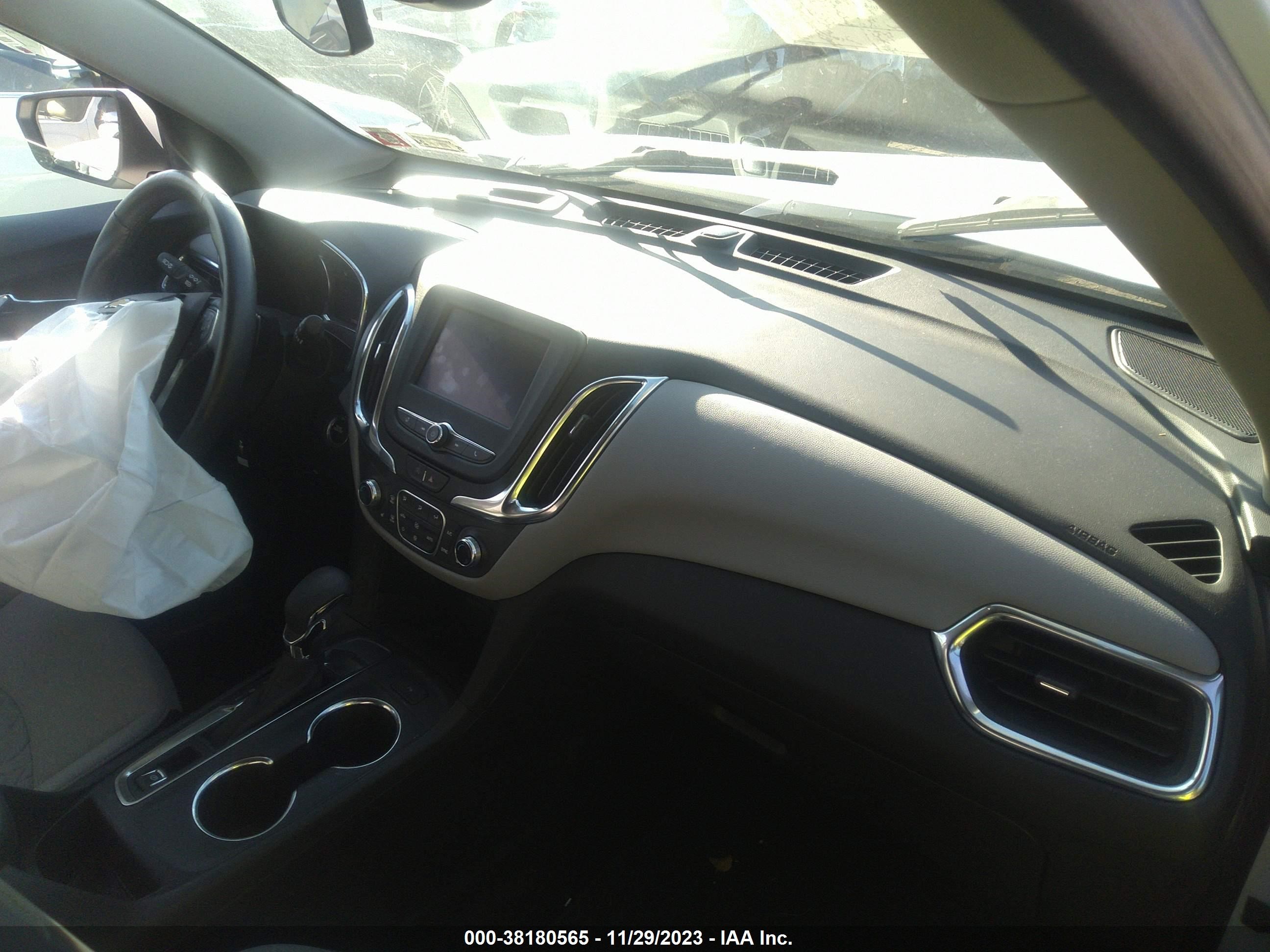 Photo 4 VIN: 3GNAXKEV9NL191502 - CHEVROLET EQUINOX 