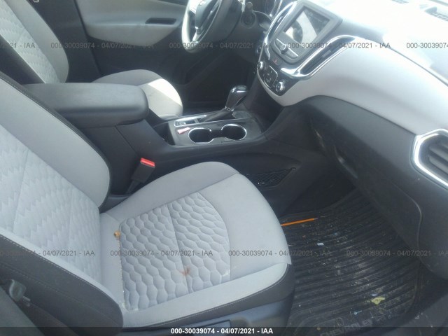 Photo 4 VIN: 3GNAXKEVXKS507684 - CHEVROLET EQUINOX 