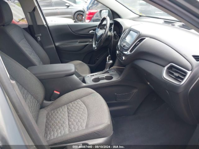 Photo 4 VIN: 3GNAXKEX6JS631063 - CHEVROLET EQUINOX 