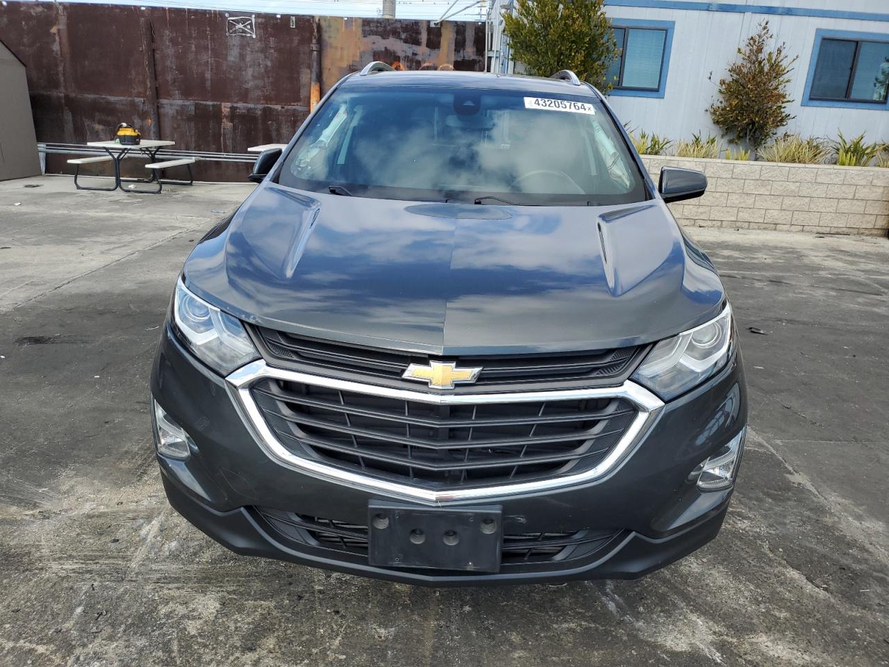 Photo 4 VIN: 3GNAXLEXXLS646948 - CHEVROLET EQUINOX 