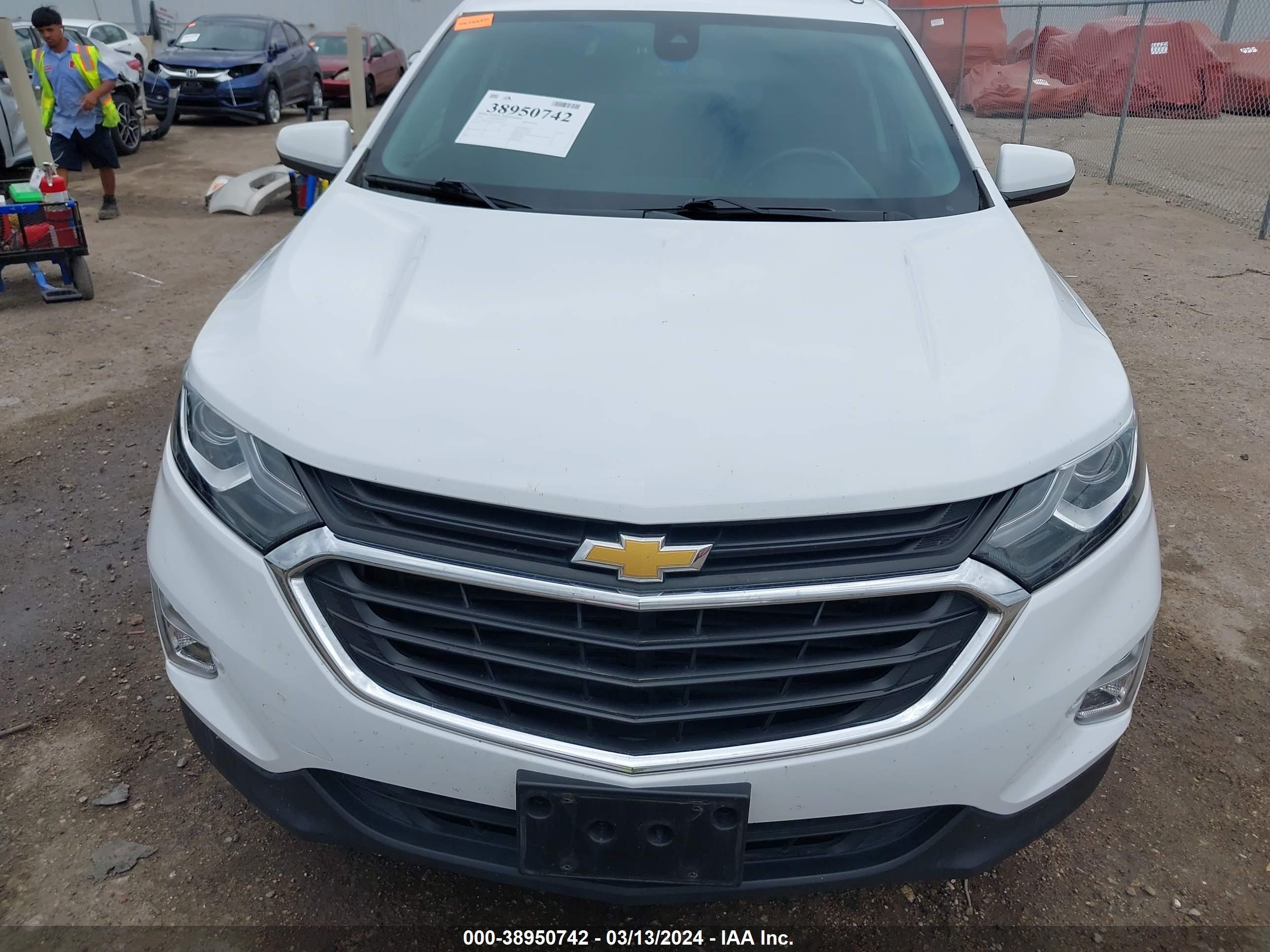 Photo 11 VIN: 3GNAXLEXXLS656914 - CHEVROLET EQUINOX 