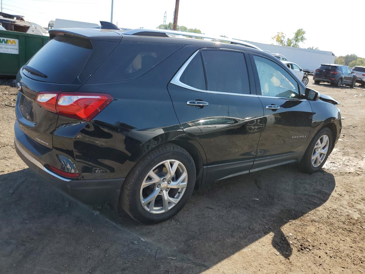 Photo 2 VIN: 3GNAXNEV0KL372114 - CHEVROLET EQUINOX 