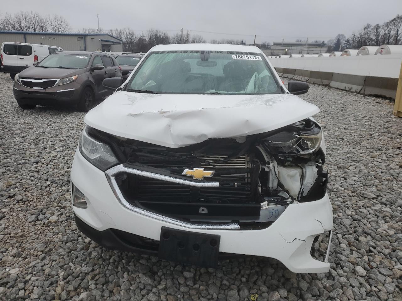 Photo 4 VIN: 3GNAXREV6JL125766 - CHEVROLET EQUINOX 