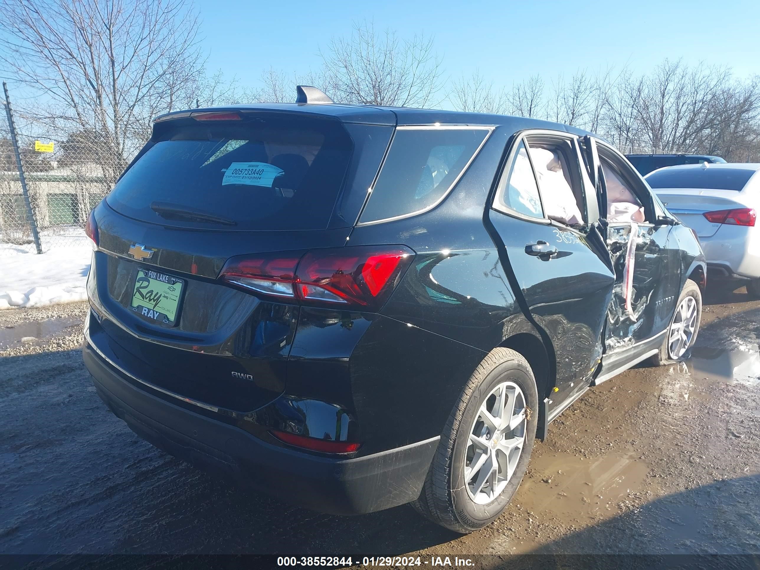 Photo 3 VIN: 3GNAXSEG2RL184740 - CHEVROLET EQUINOX 