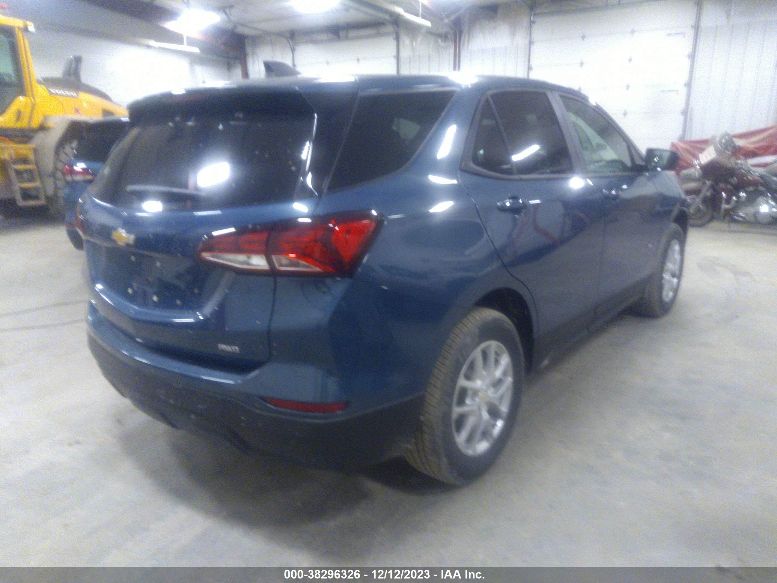 Photo 3 VIN: 3GNAXSEG6RL214371 - CHEVROLET EQUINOX 