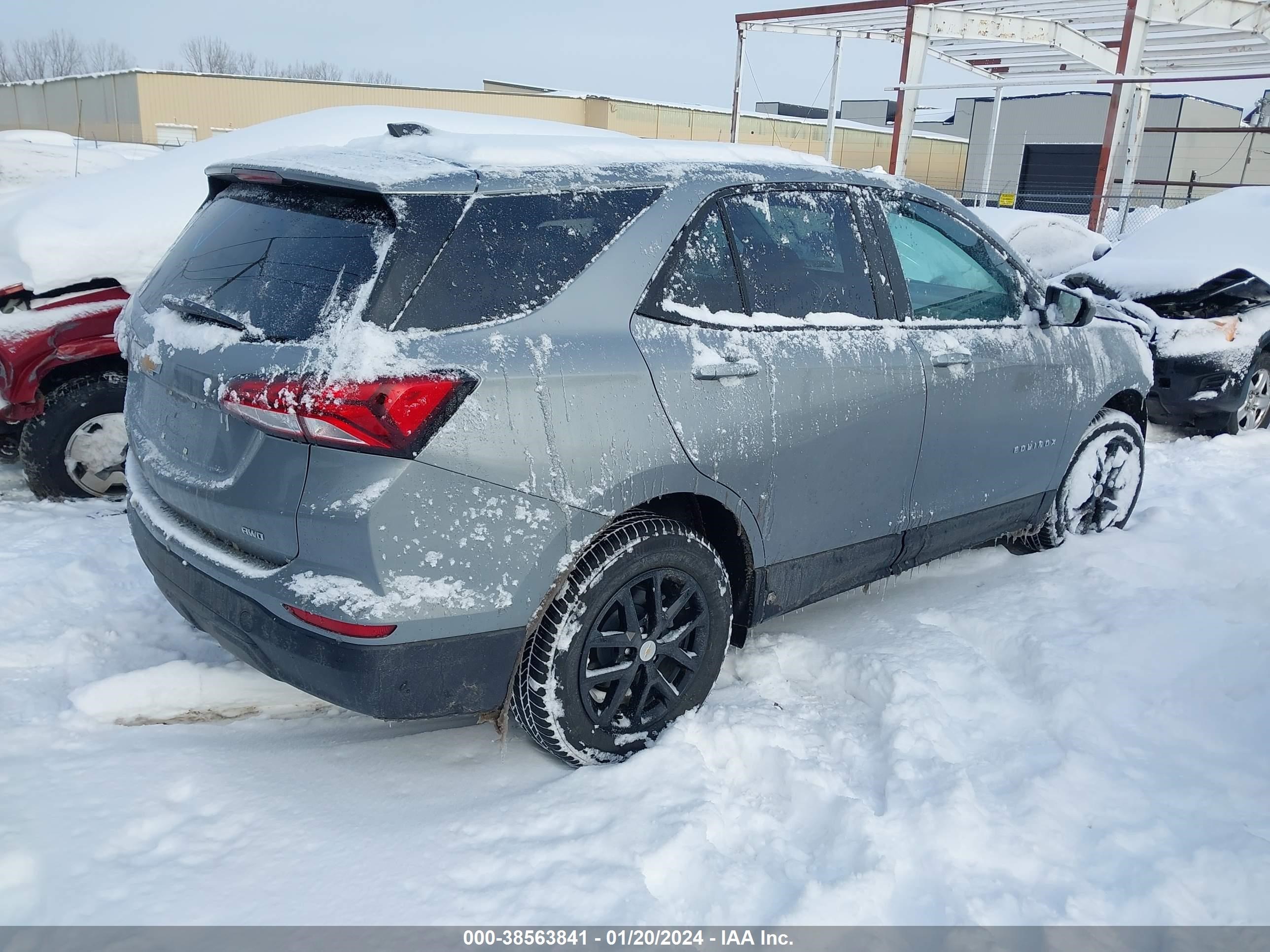 Photo 3 VIN: 3GNAXSEG7RL196110 - CHEVROLET EQUINOX 