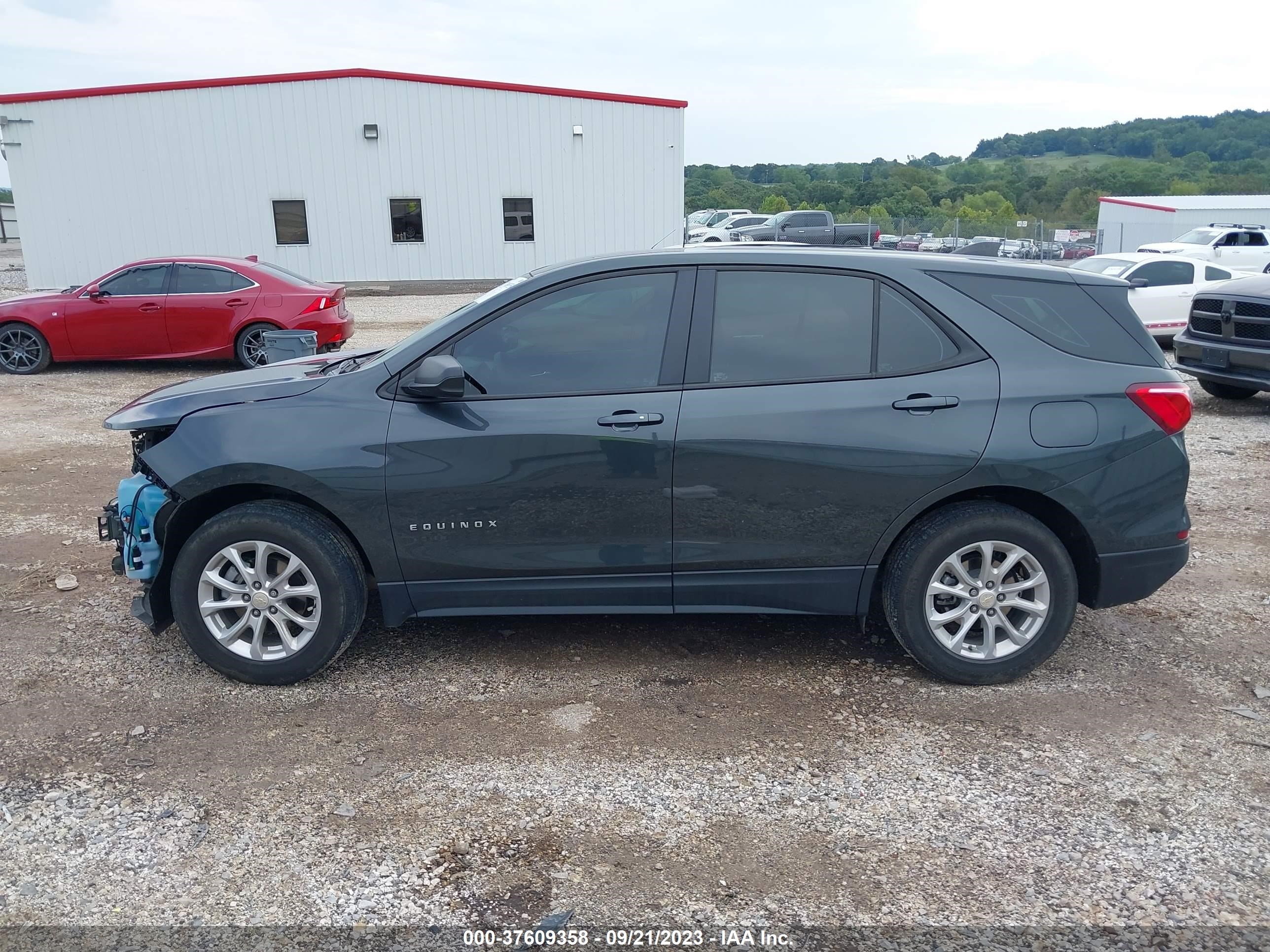 Photo 14 VIN: 3GNAXSEV0LS570116 - CHEVROLET EQUINOX 