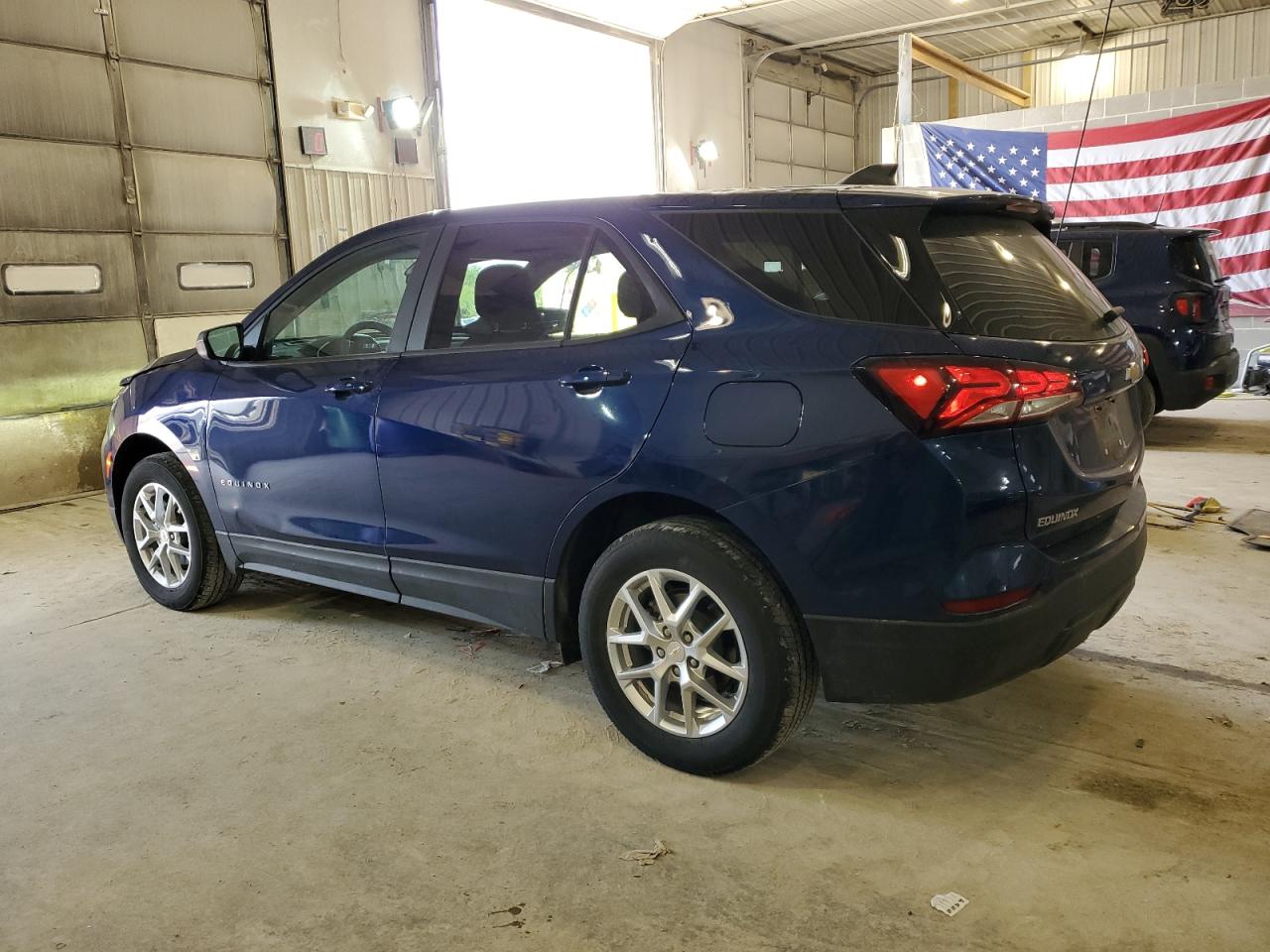 Photo 1 VIN: 3GNAXSEV1NS174392 - CHEVROLET EQUINOX 