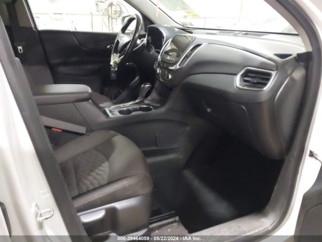 Photo 4 VIN: 3GNAXSEV3JL329447 - CHEVROLET EQUINOX 