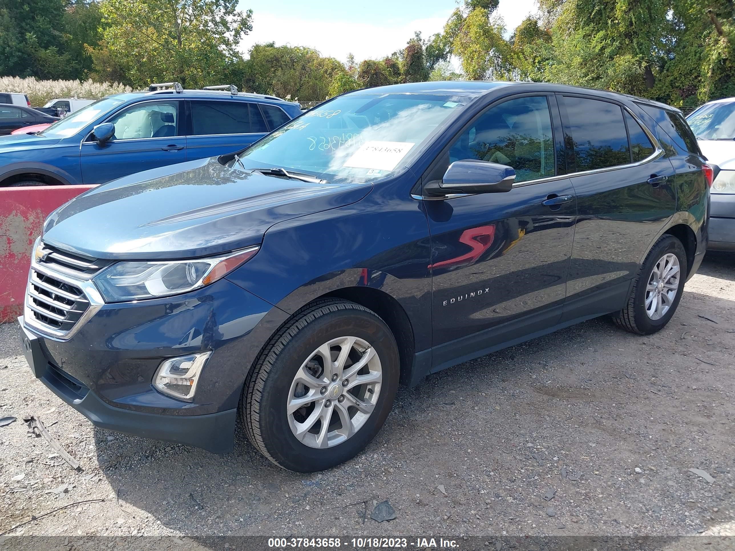 Photo 1 VIN: 3GNAXSEV3JS611710 - CHEVROLET EQUINOX 