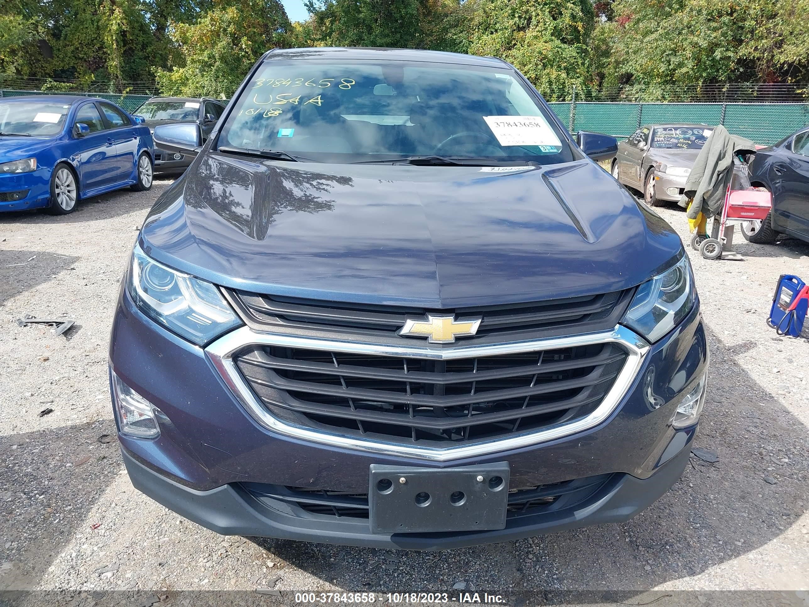 Photo 11 VIN: 3GNAXSEV3JS611710 - CHEVROLET EQUINOX 