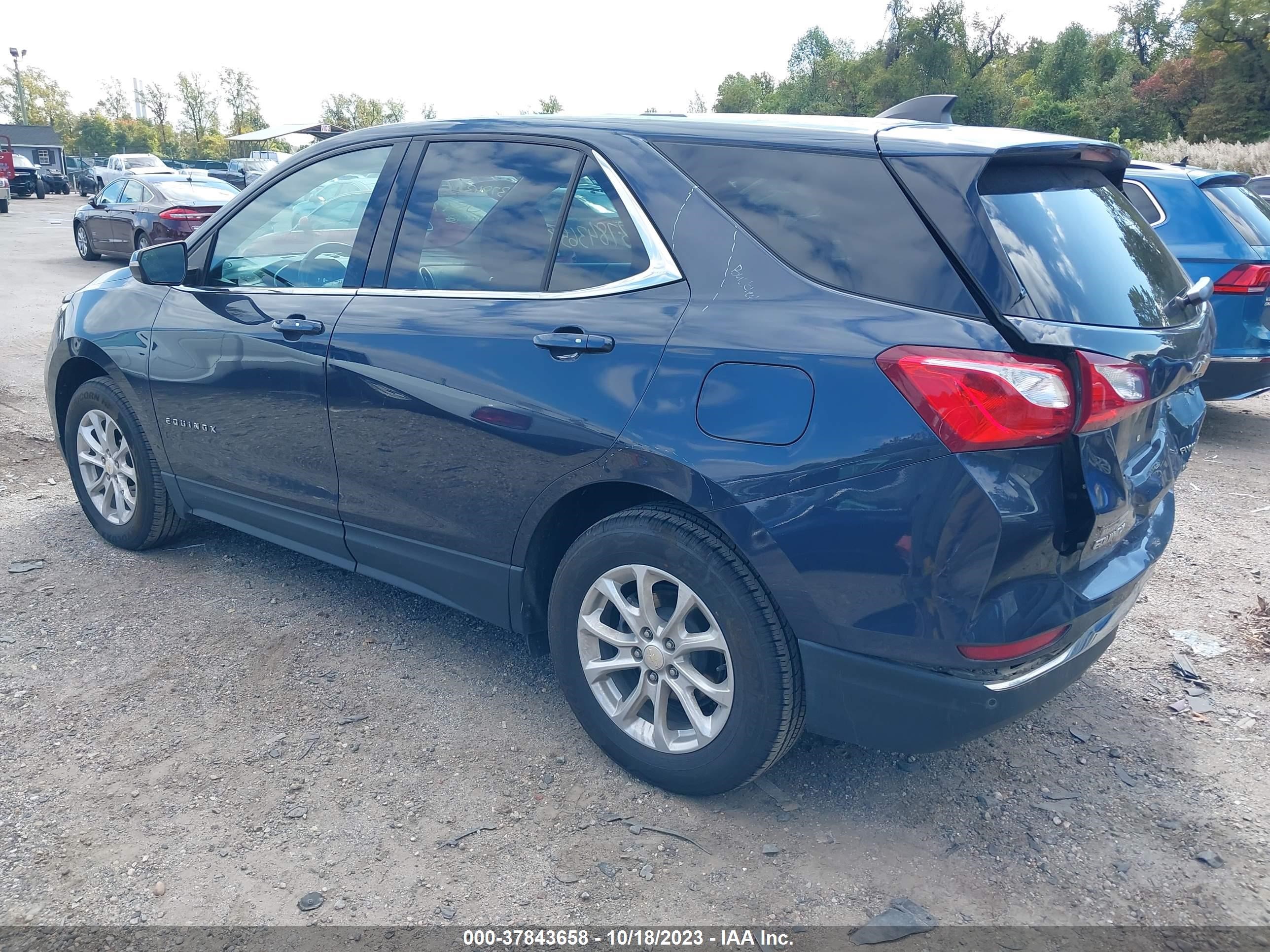 Photo 2 VIN: 3GNAXSEV3JS611710 - CHEVROLET EQUINOX 