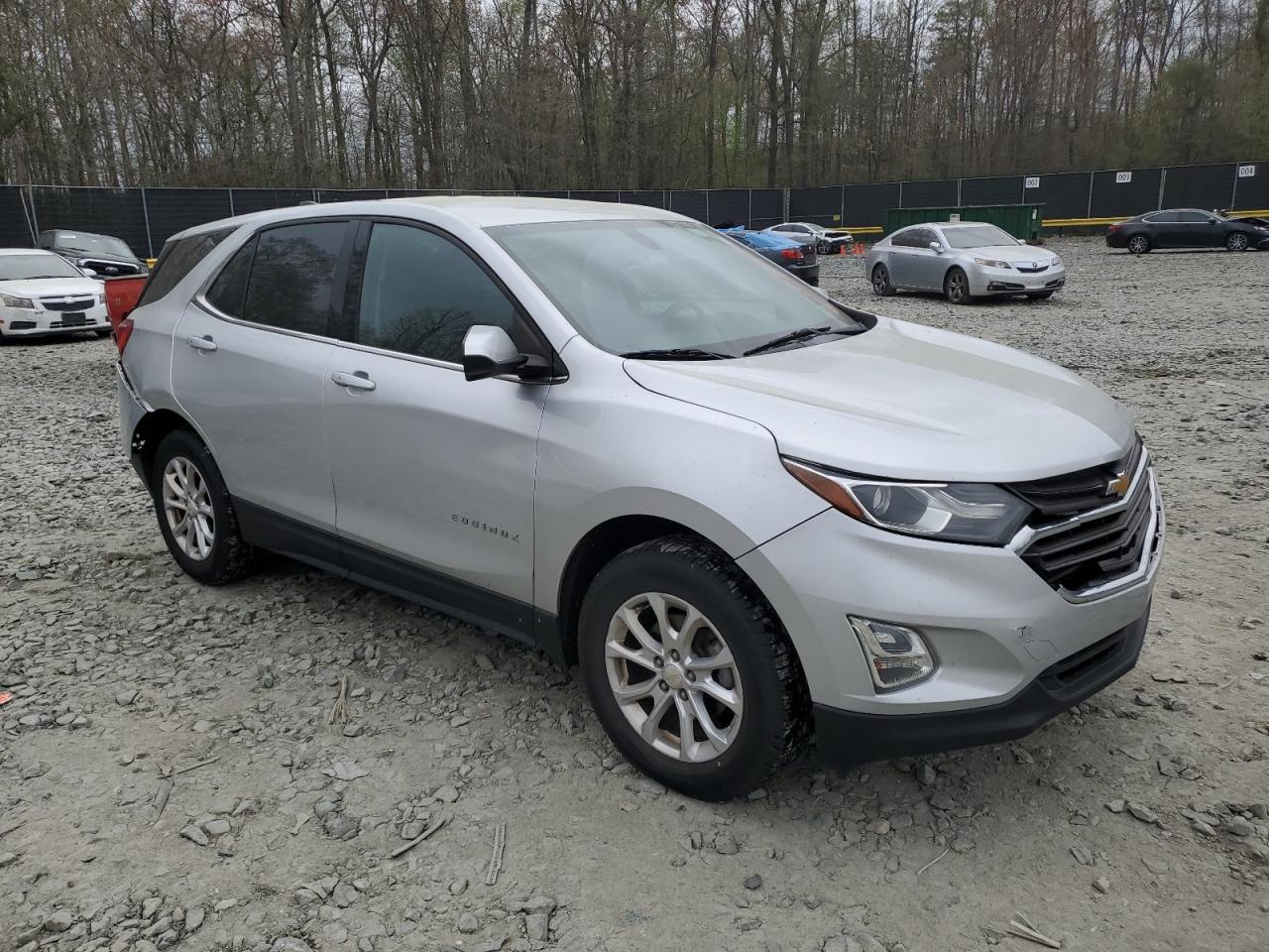 Photo 3 VIN: 3GNAXSEV6JS571364 - CHEVROLET EQUINOX 