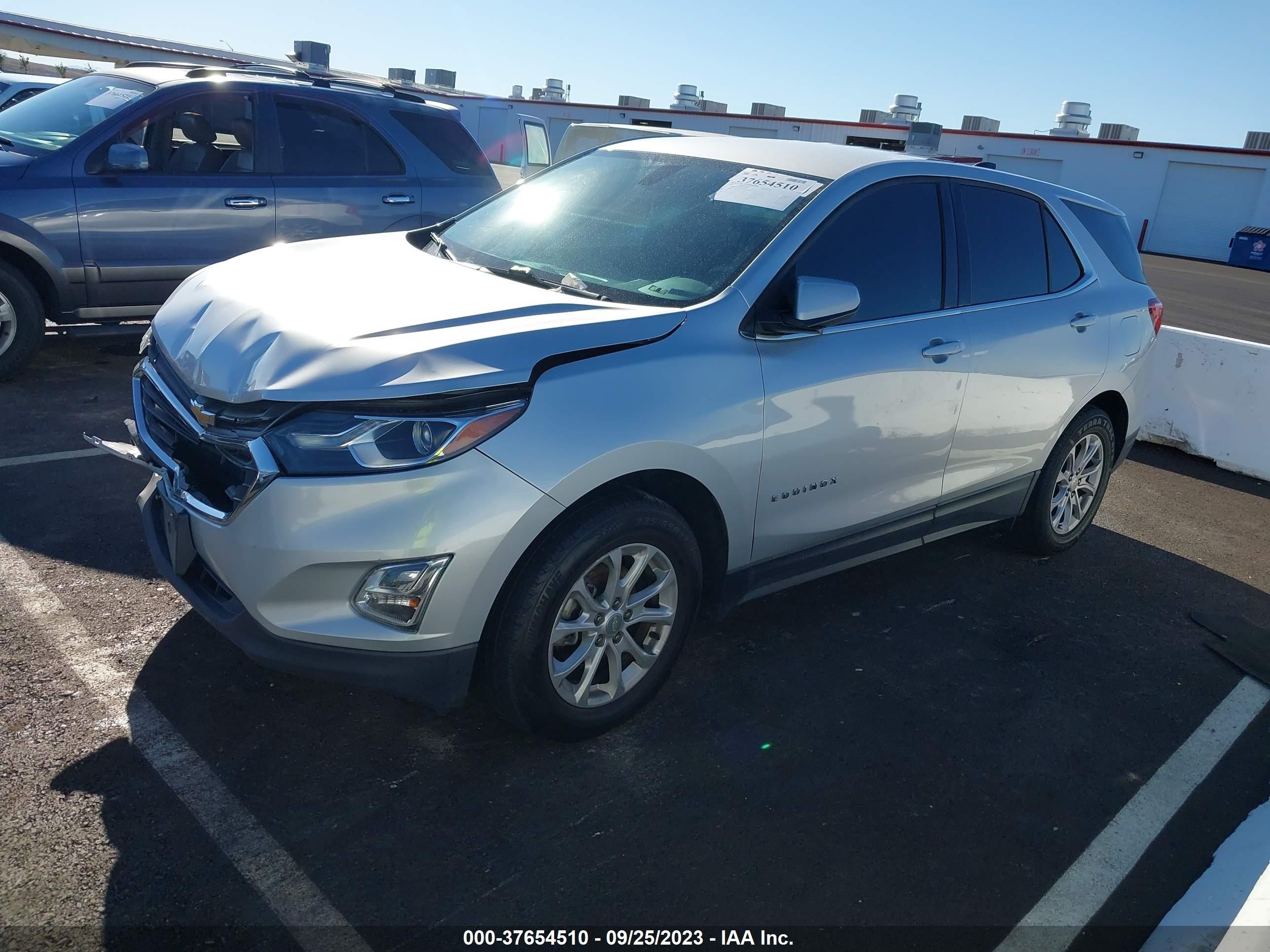 Photo 1 VIN: 3GNAXSEV6JS591095 - CHEVROLET EQUINOX 