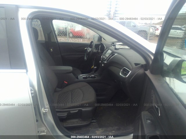 Photo 4 VIN: 3GNAXSEV6JS626735 - CHEVROLET EQUINOX 