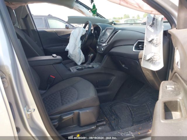 Photo 4 VIN: 3GNAXSEV7JL400469 - CHEVROLET EQUINOX 