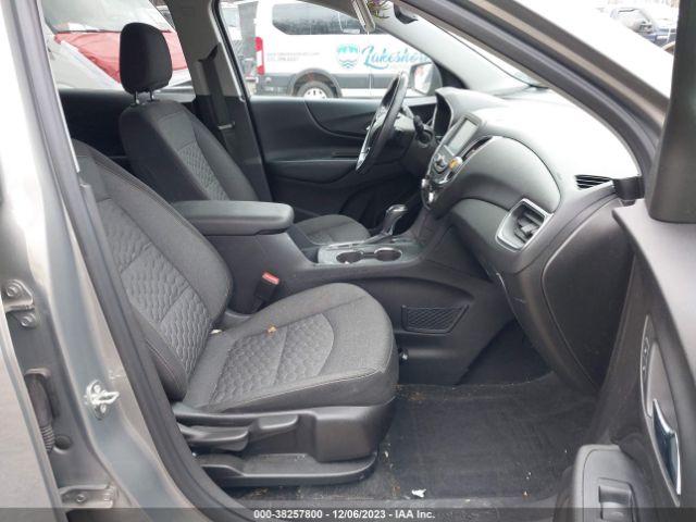 Photo 4 VIN: 3GNAXSEV7JS594457 - CHEVROLET EQUINOX 