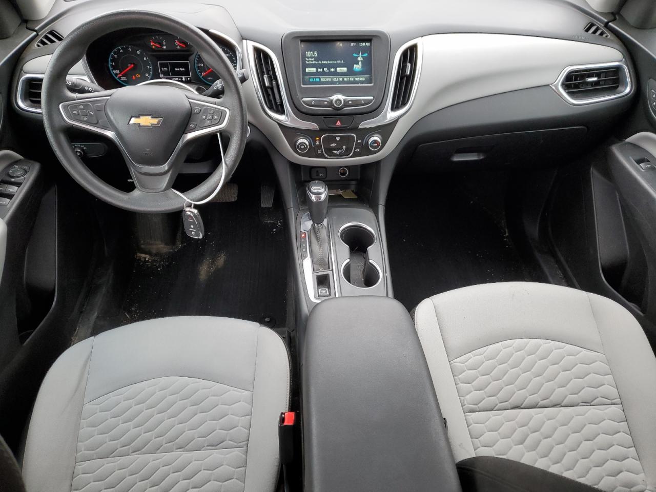 Photo 7 VIN: 3GNAXSEV9JS630441 - CHEVROLET EQUINOX 